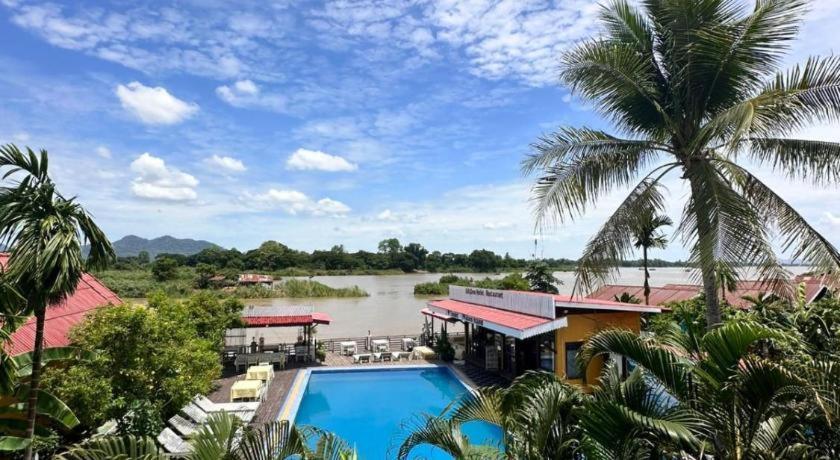 Golden Hotel Dondet Muangkhong Kültér fotó